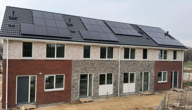 Rij van 4 woningen in Gramsbergen Exel Lemele Bouw